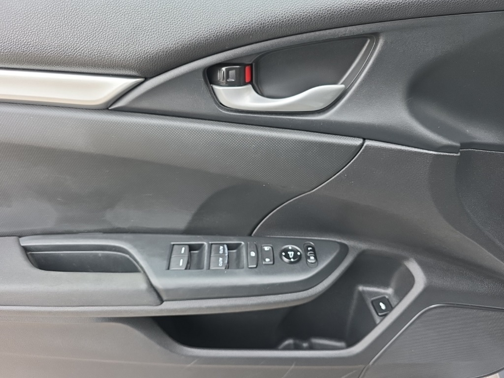 Honda Civic Sedan 4dr CVT LX 2016