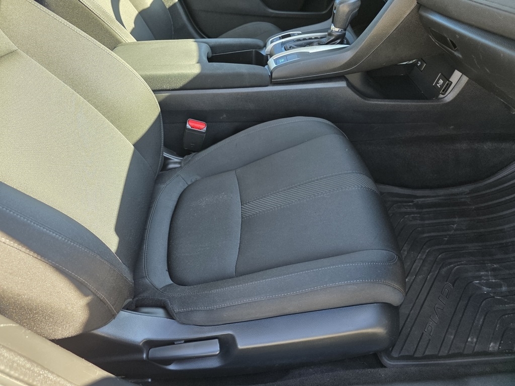 Honda Civic Sedan 4dr CVT LX 2016