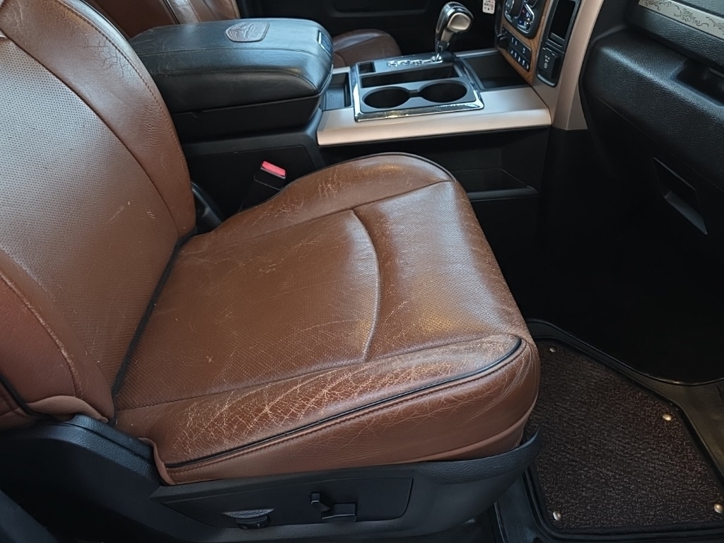 RAM 1500 4WD Crew Cab 140.5" Laramie Longhorn 2013