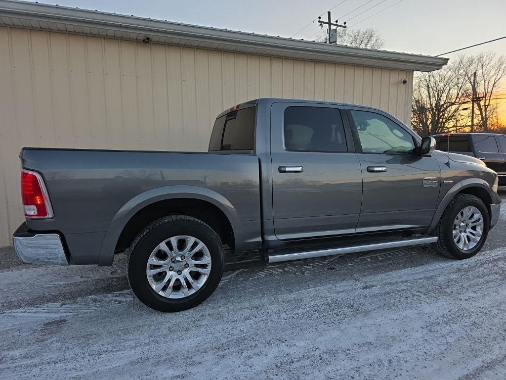 RAM 1500 4WD Crew Cab 140.5" Laramie Longhorn 2013