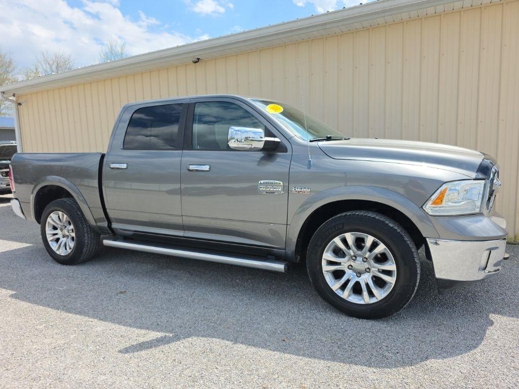 RAM 1500 4WD Crew Cab 140.5" Laramie Longhorn 2013