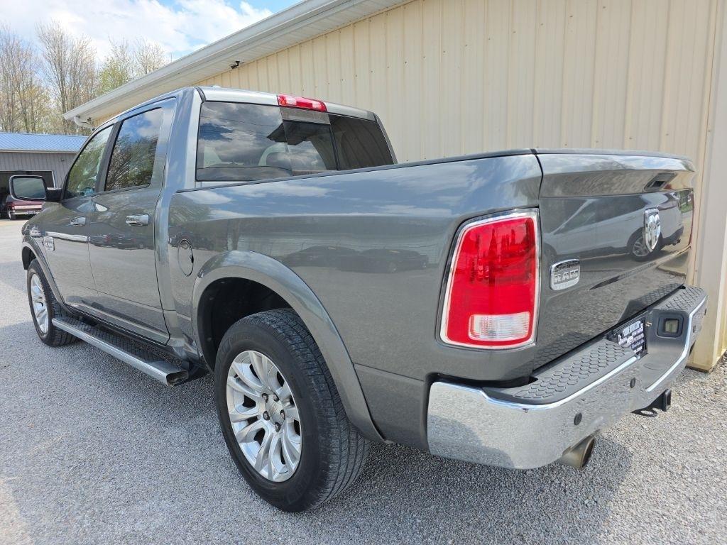 RAM 1500 4WD Crew Cab 140.5" Laramie Longhorn 2013