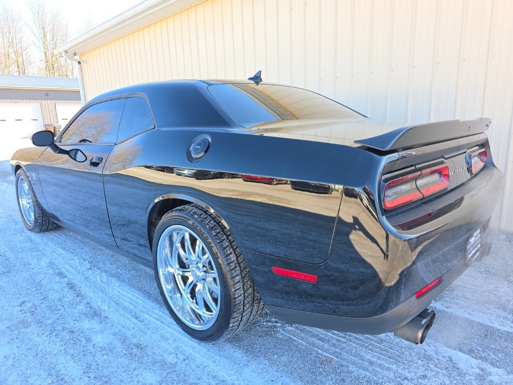 Dodge Challenger R/T Scat Pack RWD 2021