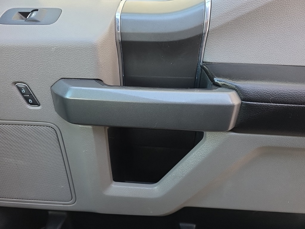 Ford F-150 4WD SuperCrew 145" King Ranch 2016