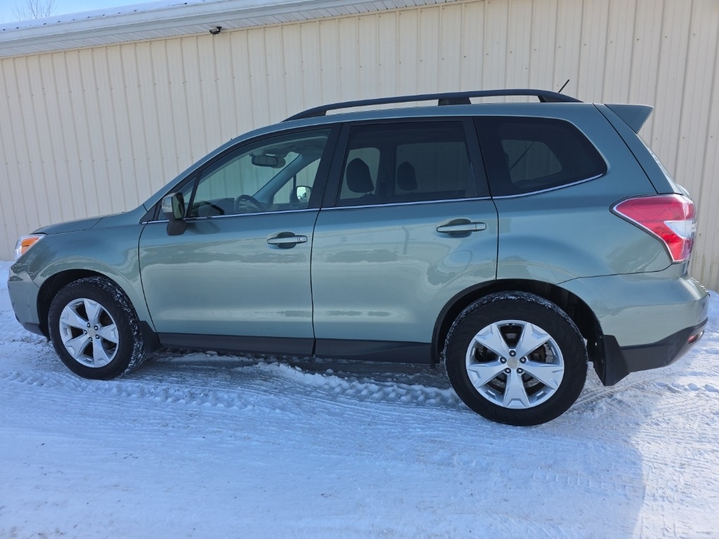 Subaru Forester 4dr CVT 2.5i Limited PZEV 2015