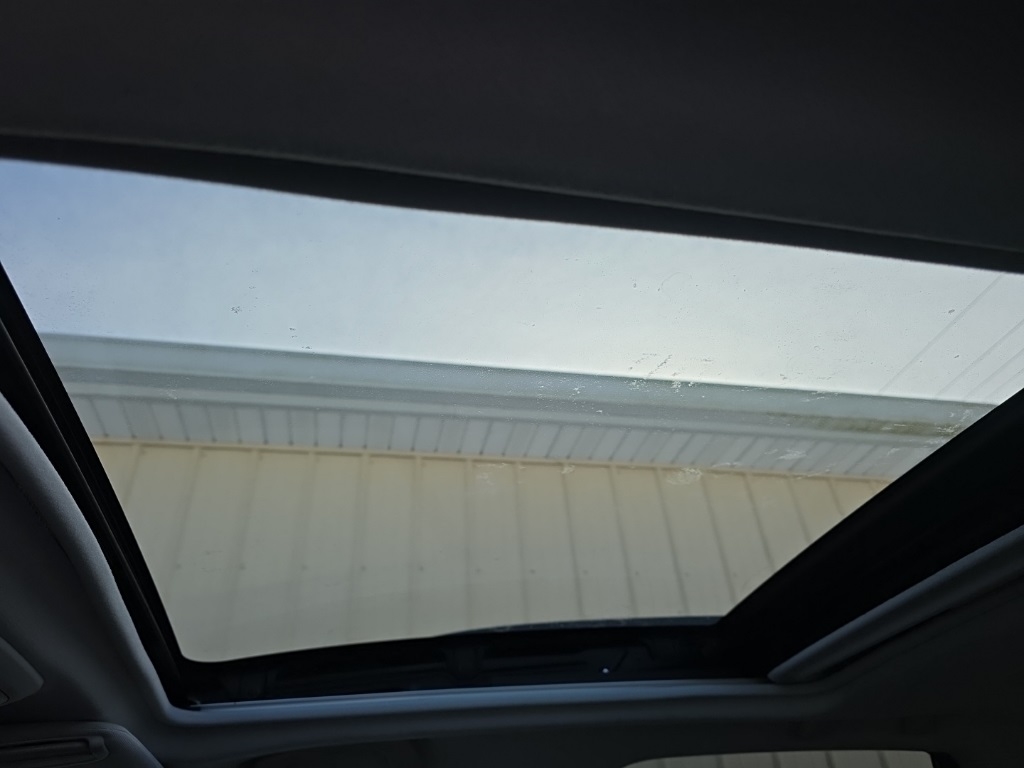 Subaru Forester 4dr CVT 2.5i Limited PZEV 2015