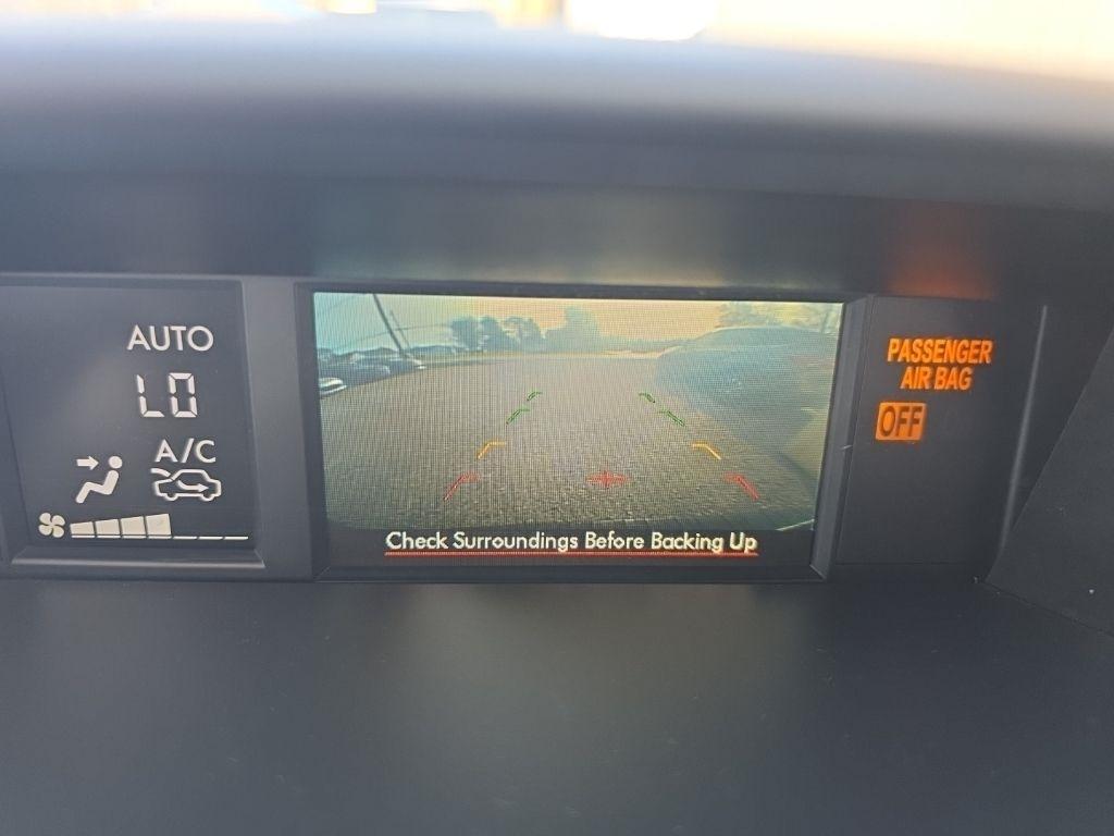 Subaru Forester 4dr CVT 2.5i Limited PZEV 2015