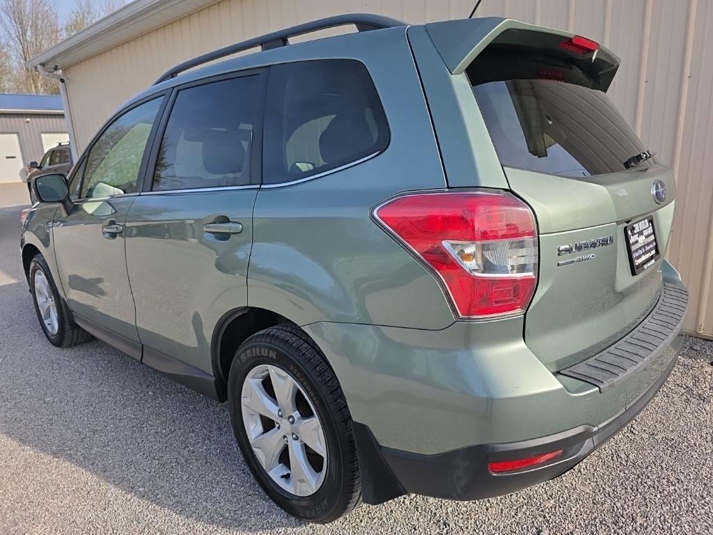 Subaru Forester 4dr CVT 2.5i Limited PZEV 2015