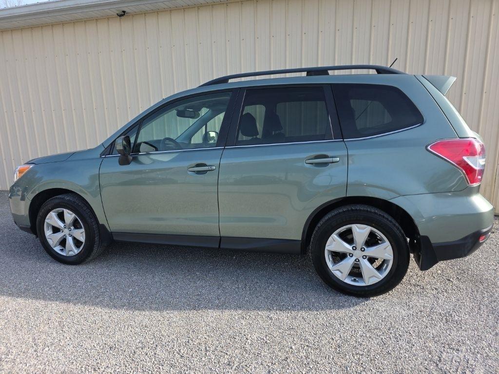 Subaru Forester 4dr CVT 2.5i Limited PZEV 2015