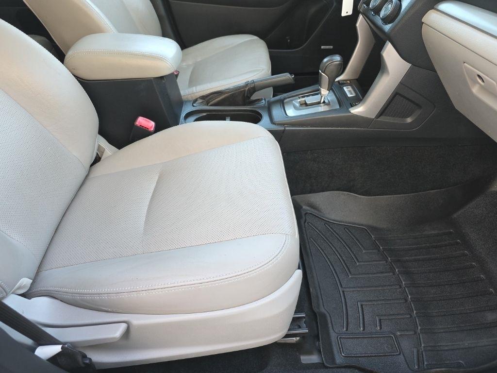 Subaru Forester 4dr CVT 2.5i Limited PZEV 2015