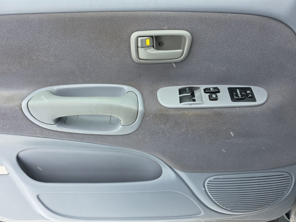 Toyota Tundra Access Cab V6 Auto SR5 (Natl) 2002