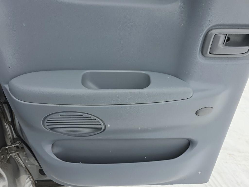 Toyota Tundra Access Cab V6 Auto SR5 2002