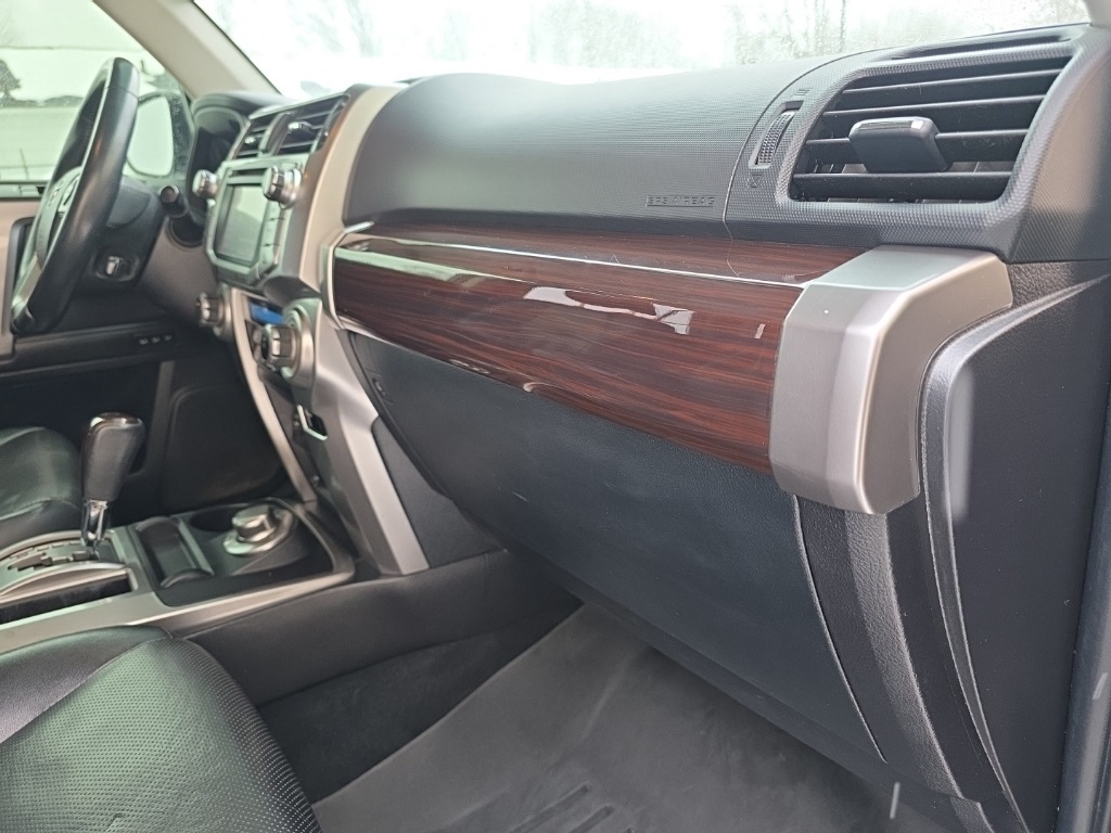 Toyota 4Runner 4WD 4dr V6 Trail Premium (Natl) 2015