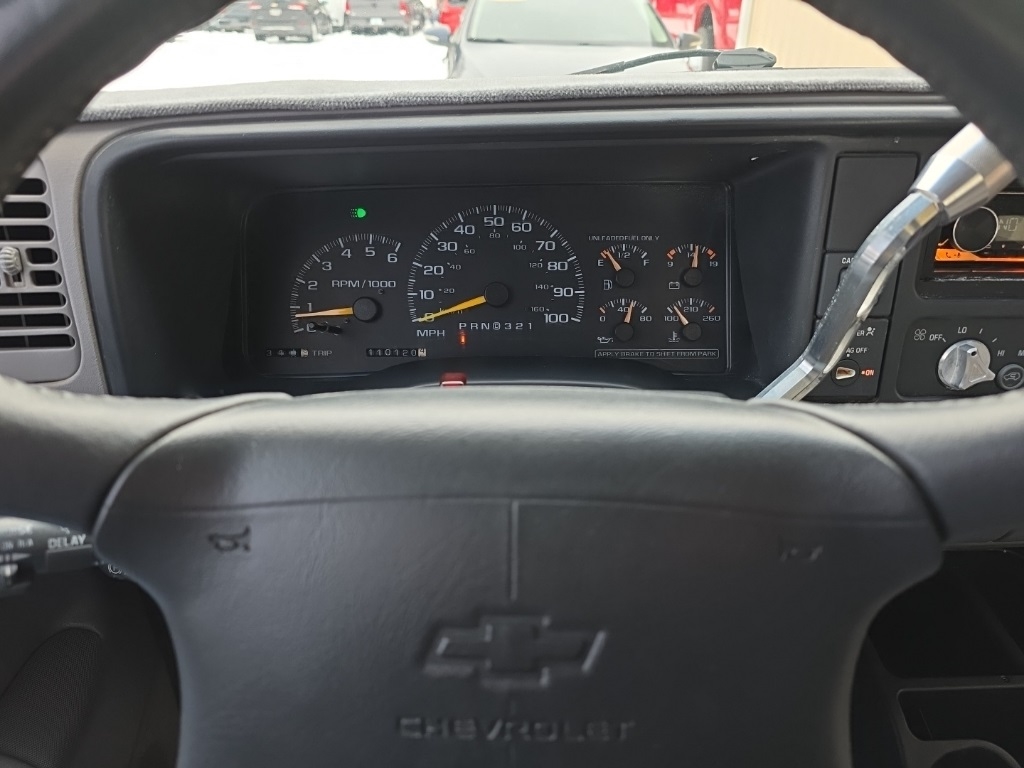 Chevrolet C/K 1500 Ext Cab 141.5" WB 1997