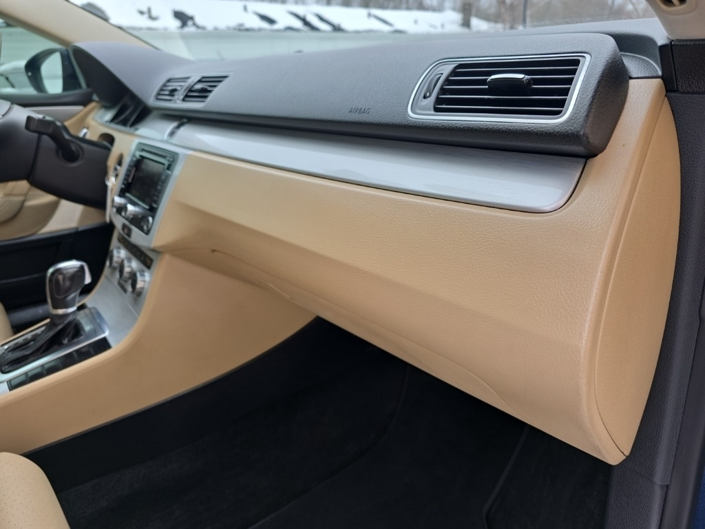 Volkswagen CC 4dr Sdn Sport Plus 2013