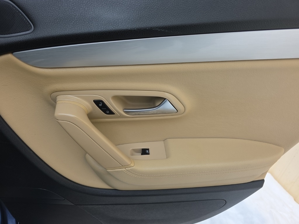 Volkswagen CC 4dr Sdn Sport Plus 2013