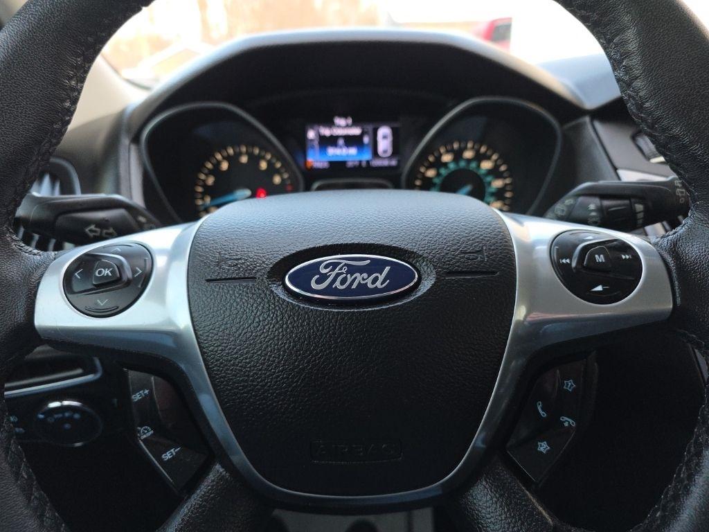 Ford Focus 5dr HB Titanium 2013
