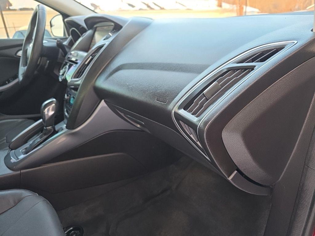 Ford Focus 5dr HB Titanium 2013