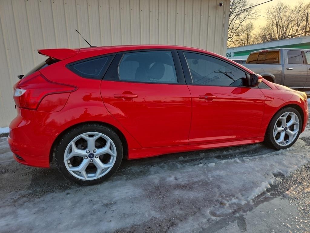 Ford Focus 5dr HB ST 2014