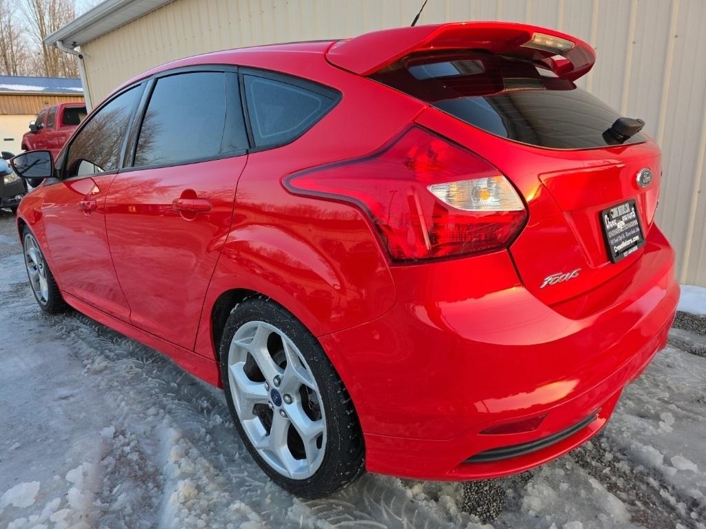 Ford Focus 5dr HB ST 2014