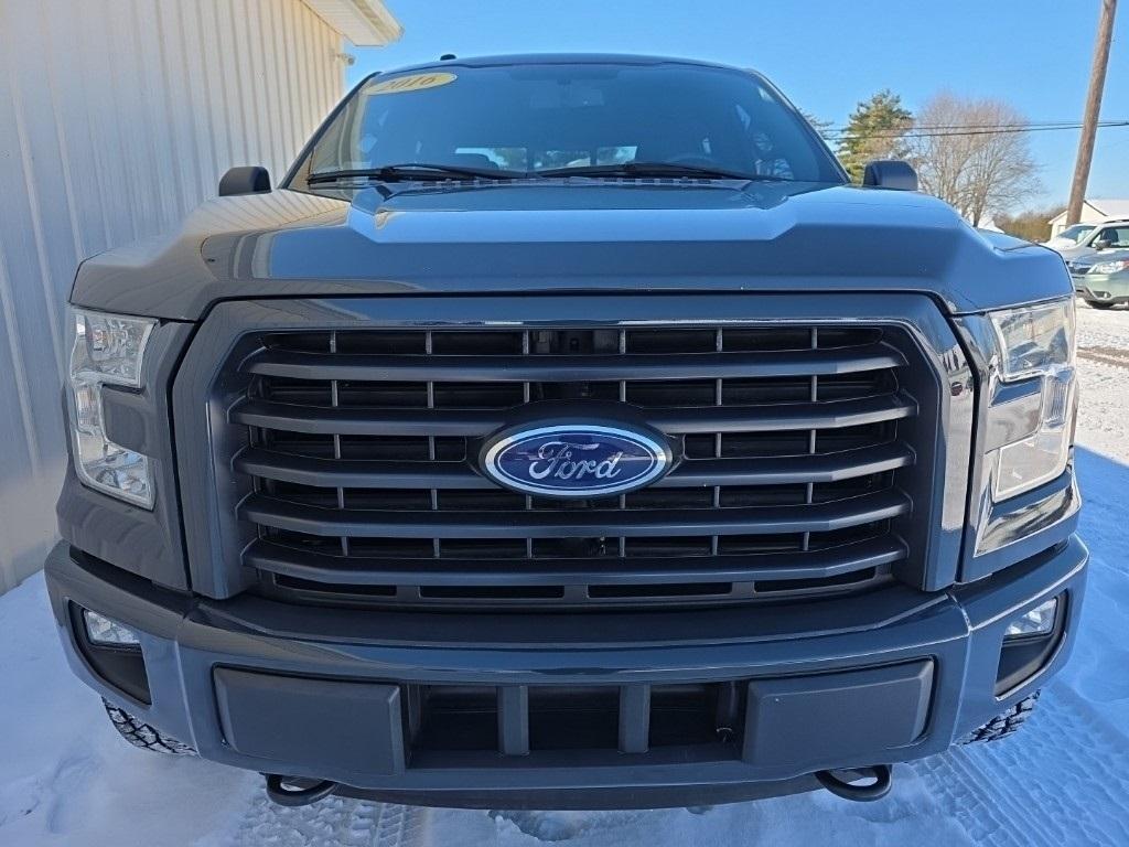 Ford F-150 4WD SuperCrew 145" Lariat 2016