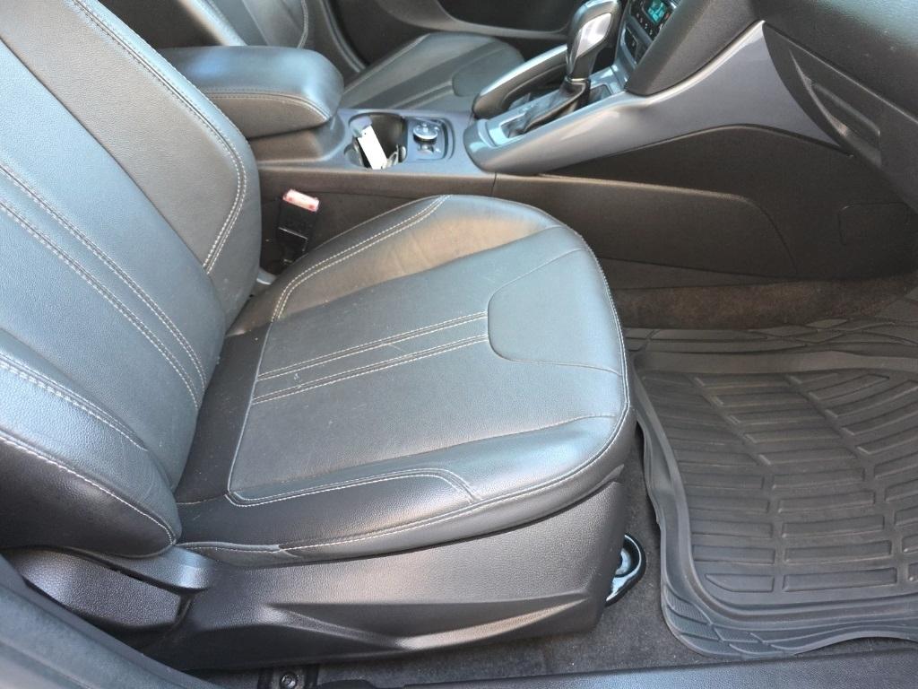 Ford Focus 5dr HB Titanium 2013