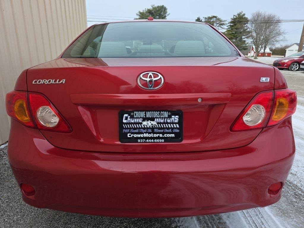 Toyota Corolla 4dr Sdn LE Auto 2009