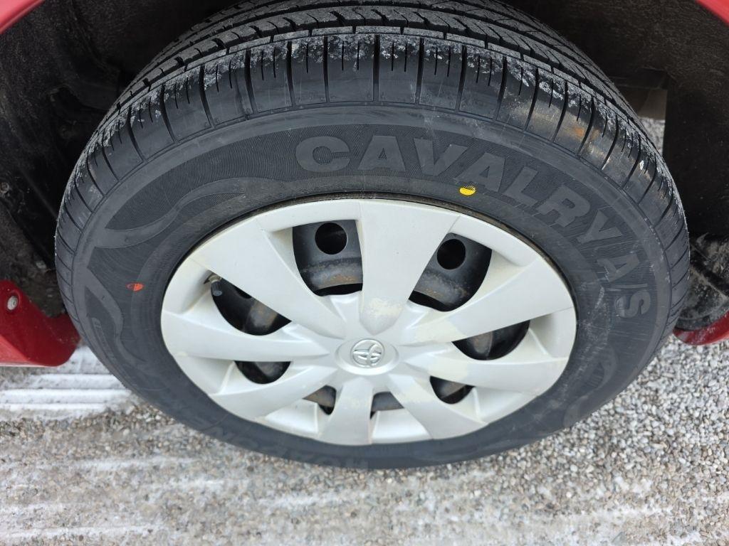 Toyota Corolla 4dr Sdn LE Auto 2009