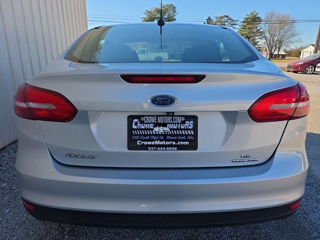 Ford Focus SE Sedan 2017