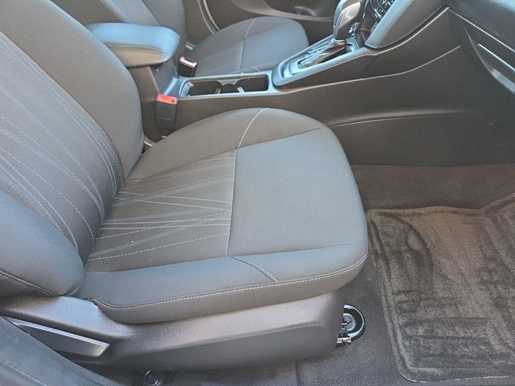 Ford Focus SE Sedan 2017