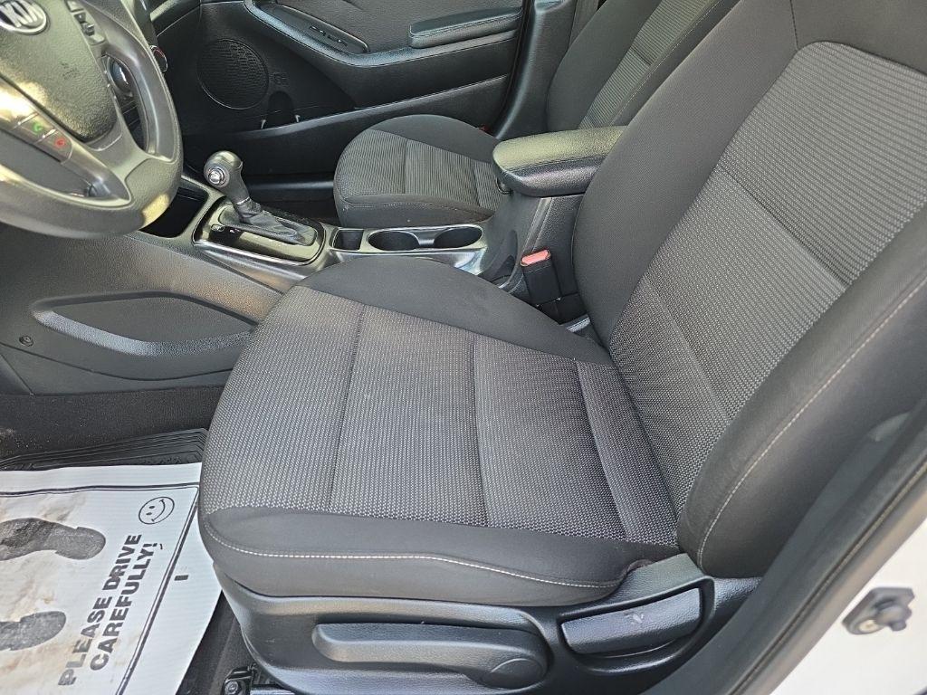 Kia Forte5 LX Auto 2017