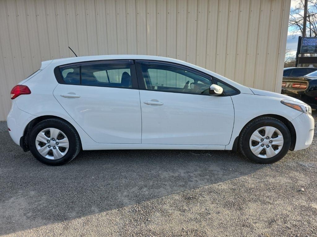 Kia Forte5 LX Auto 2017