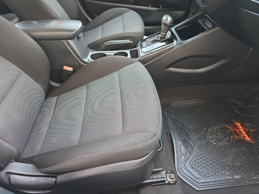 2017 Kia Forte5 LX - Photo 22