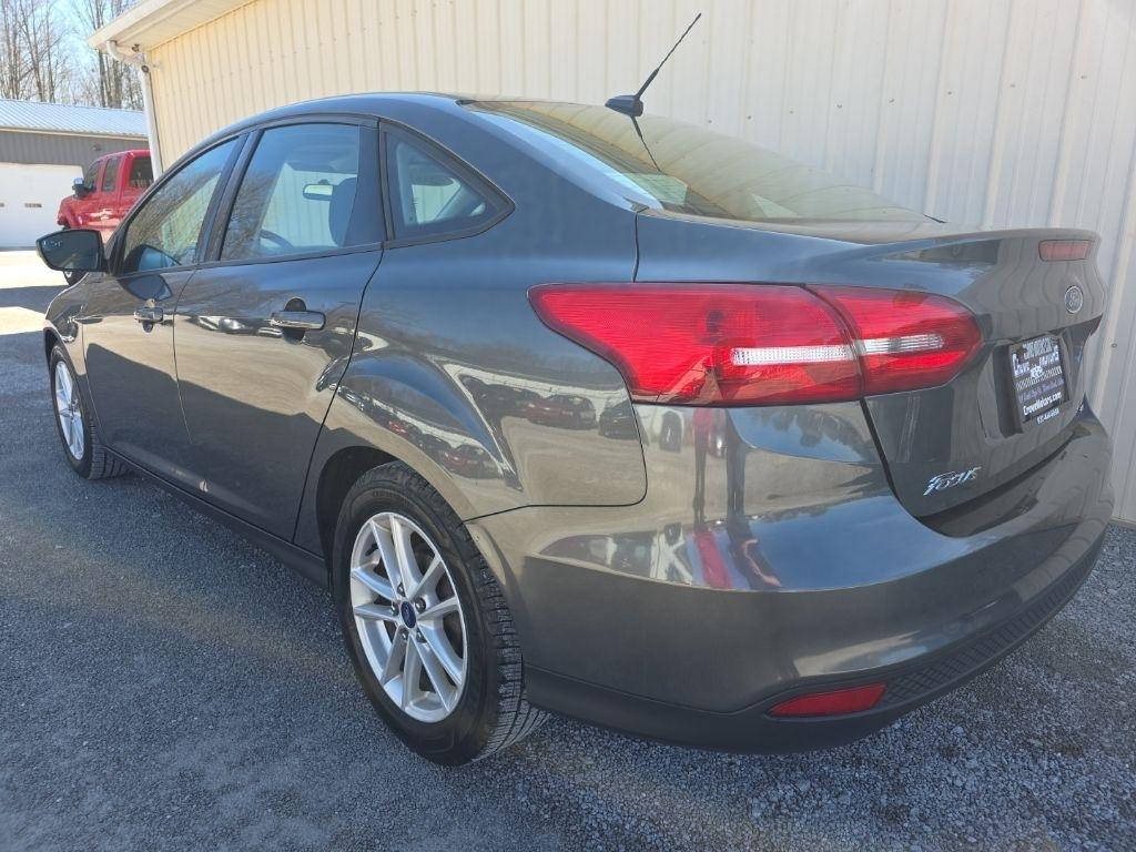 Ford Focus SE Sedan 2017