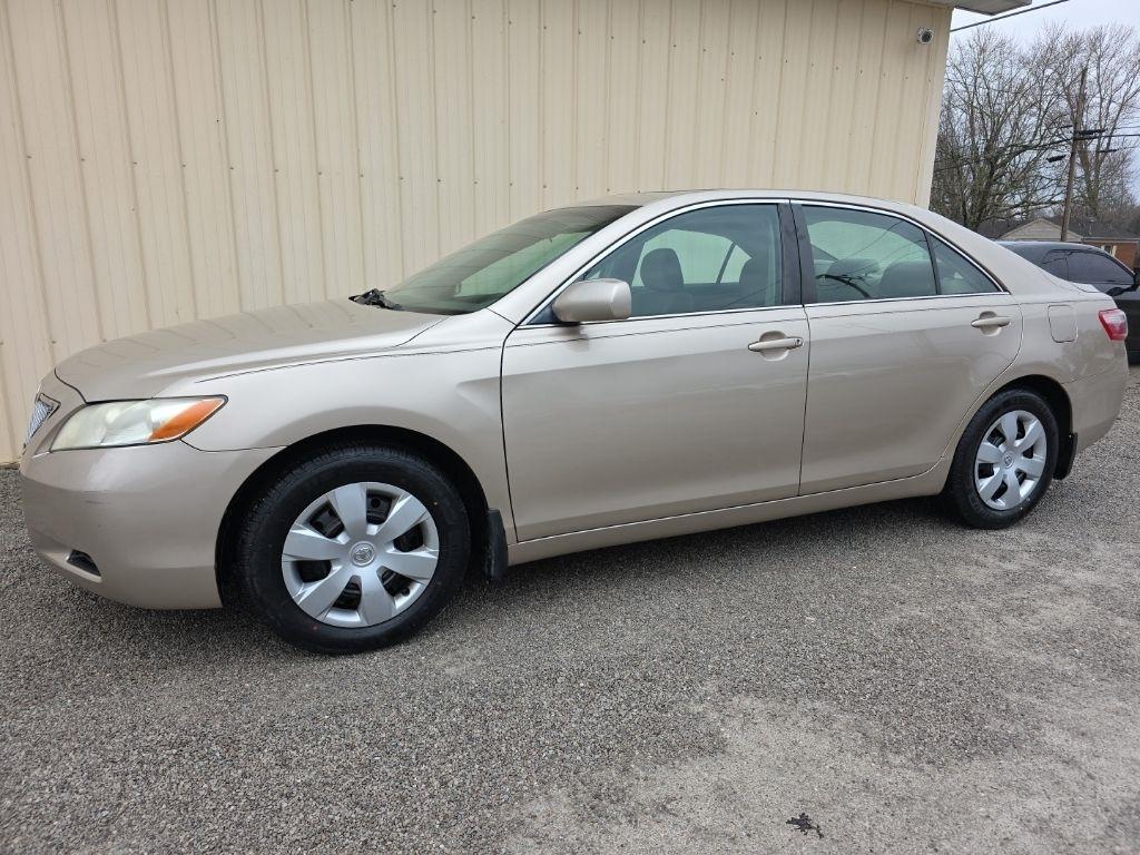 Toyota Camry 4dr Sdn I4 Man (Natl) 2009