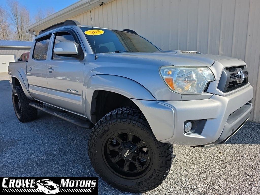 Toyota Tacoma 4WD Double Cab V6 AT (Natl) 2015