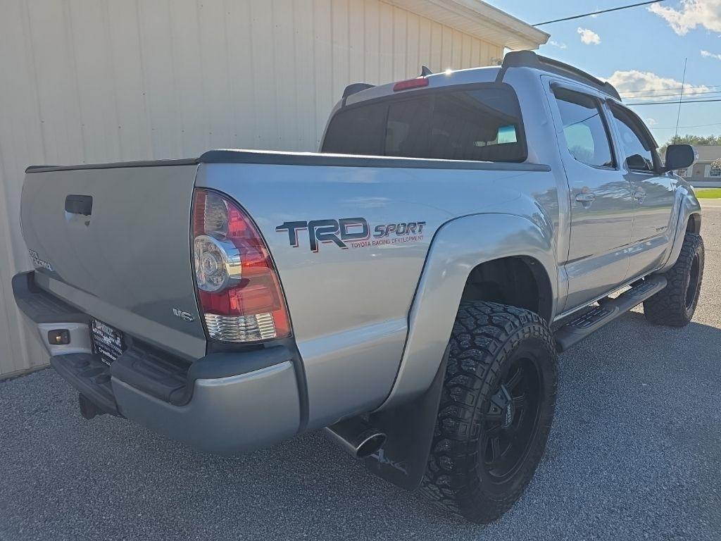Toyota Tacoma 4WD Double Cab V6 AT (Natl) 2015