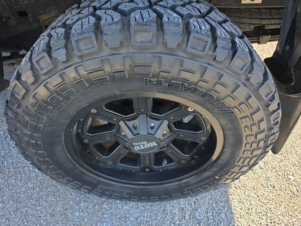 Toyota Tacoma 4WD Double Cab V6 AT (Natl) 2015