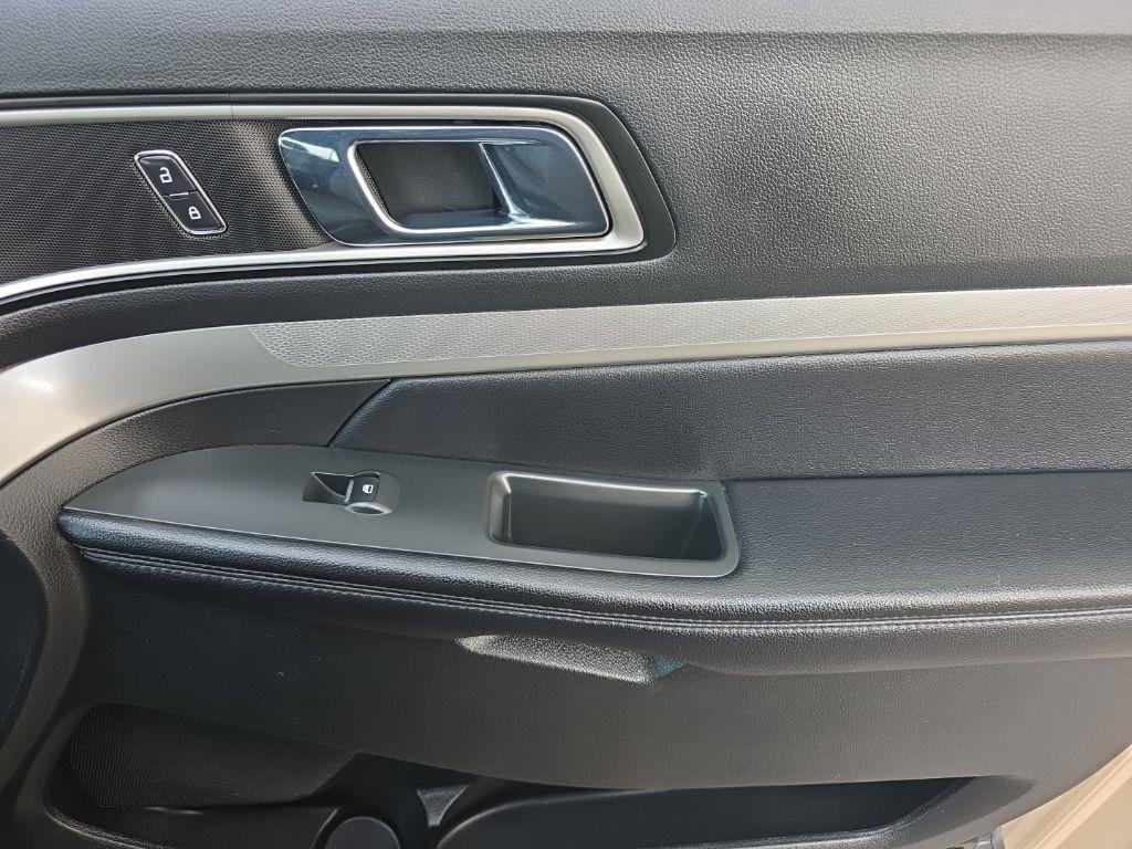 Ford Explorer 4WD 4dr XLT 2016