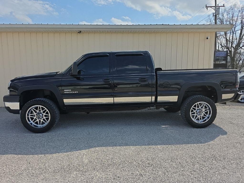 Chevrolet Silverado 2500HD Classic 4WD Crew Cab 153" LT1 2007