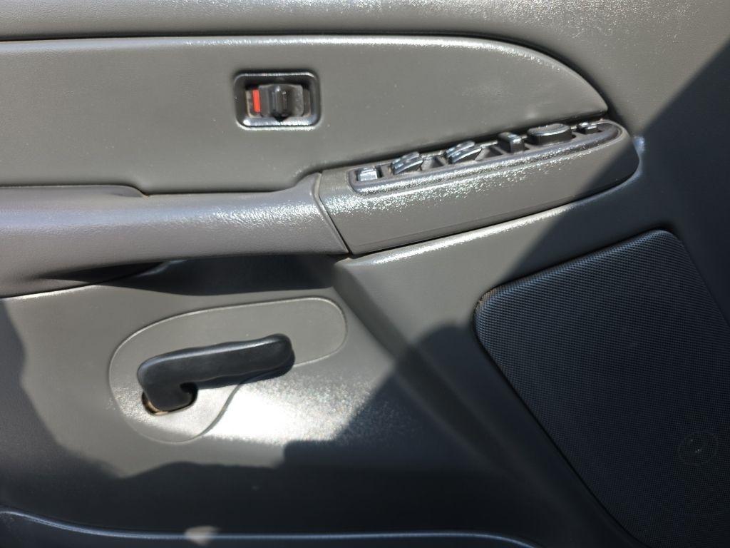 Chevrolet Silverado 2500HD Classic 4WD Crew Cab 153" LT1 2007