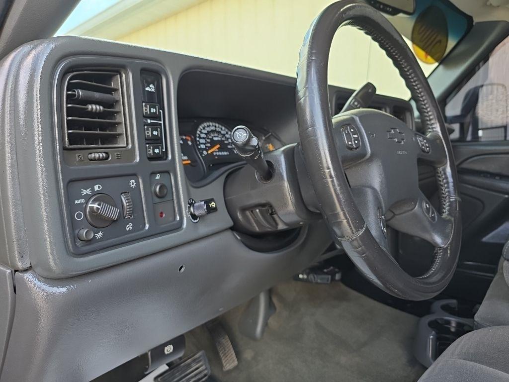 Chevrolet Silverado 2500HD Classic 4WD Crew Cab 153" LT1 2007