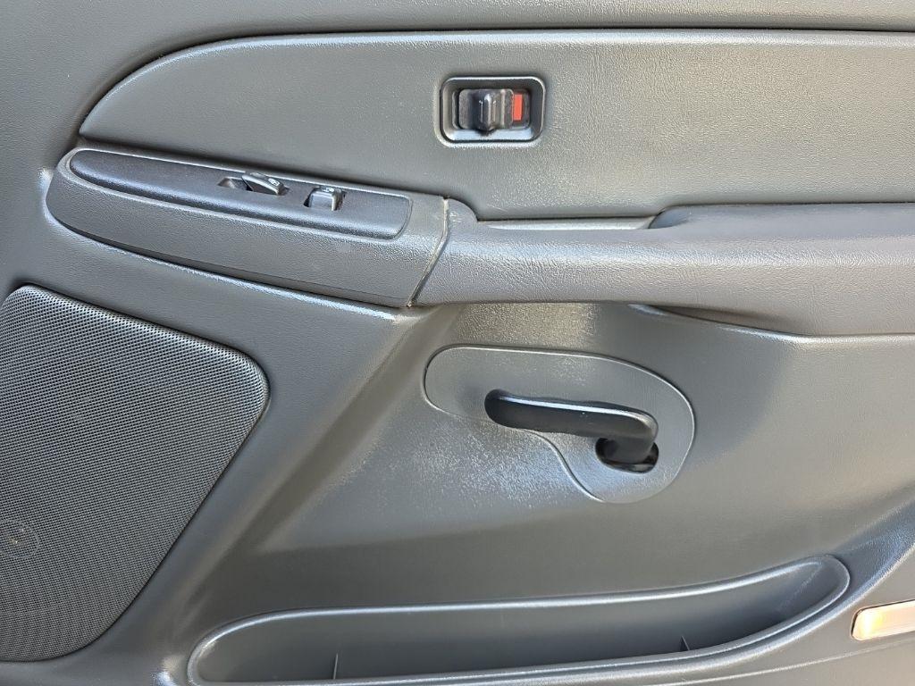 Chevrolet Silverado 2500HD Classic 4WD Crew Cab 153" LT1 2007