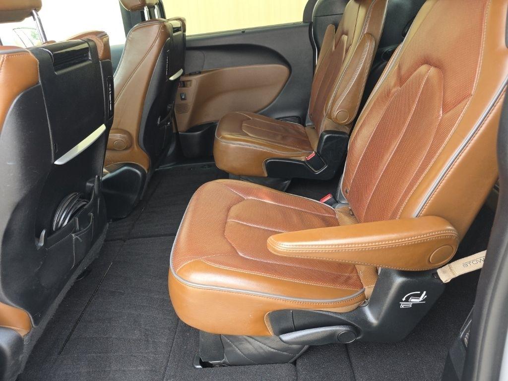 Chrysler Pacifica Limited FWD 2017