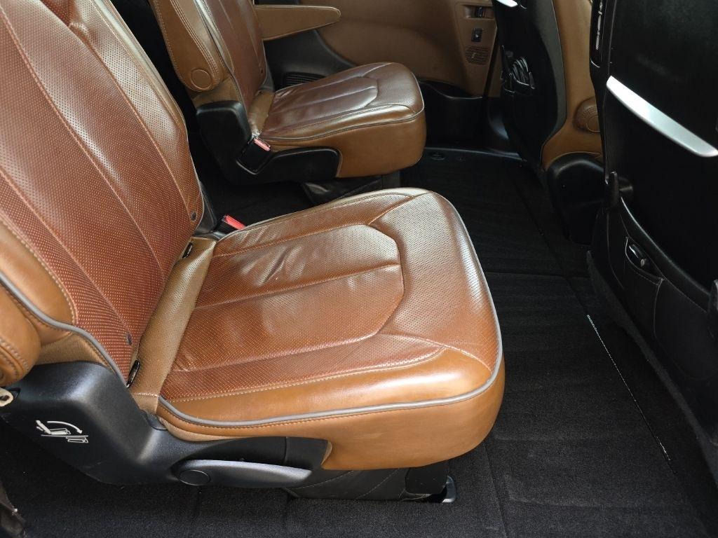 Chrysler Pacifica Limited FWD 2017