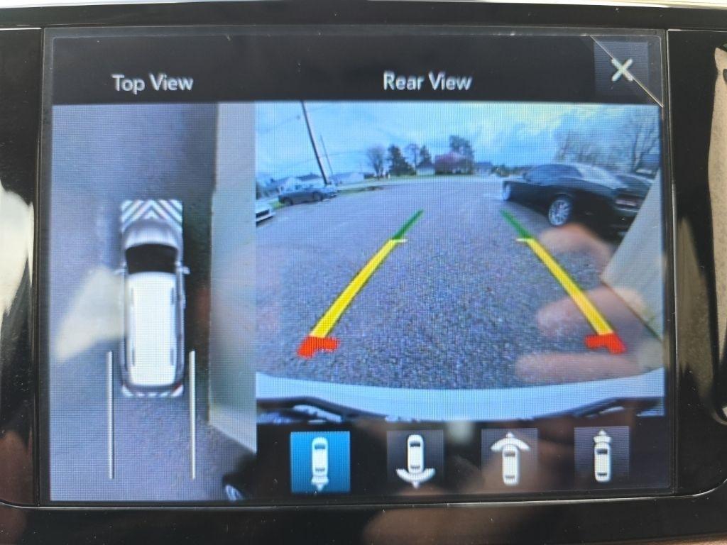 Chrysler Pacifica Limited FWD 2017