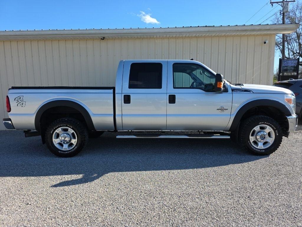 Ford F-250 SD XLT Crew Cab 4WD 2016