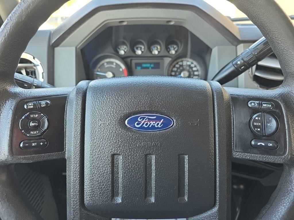 Ford F-250 SD XLT Crew Cab 4WD 2016