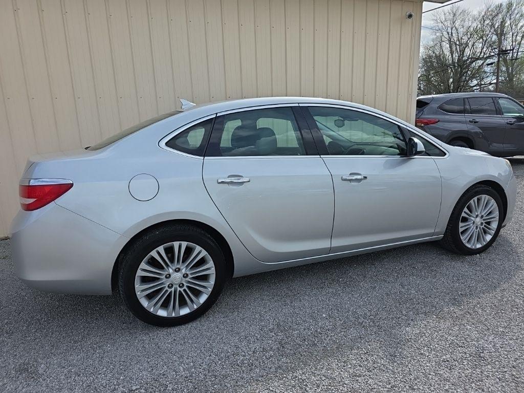 Buick Verano 4dr Sdn 2014