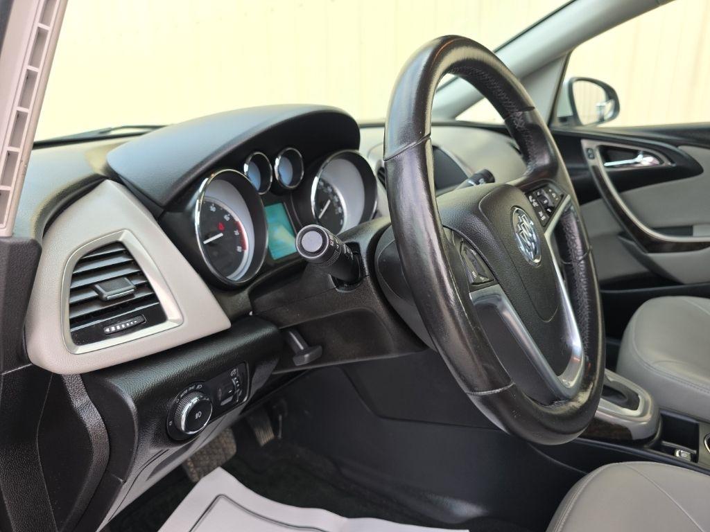 Buick Verano 4dr Sdn 2014